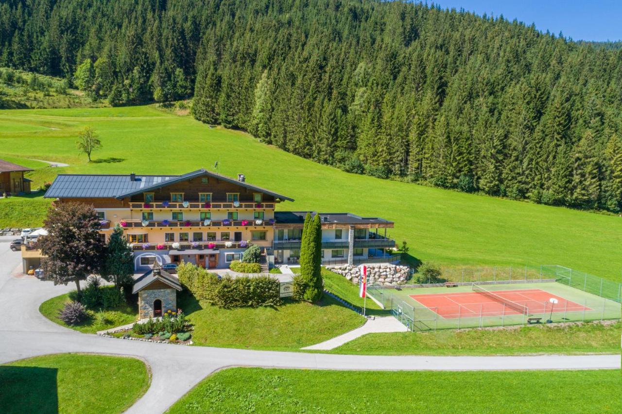 Natur & Familienhotel Der Stieglerhof Radstadt Exterior foto